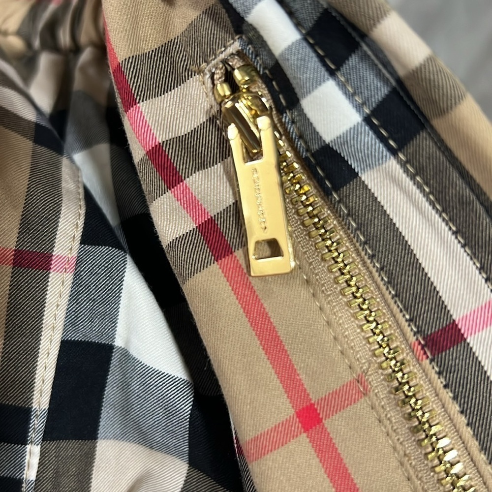 Burberry Vintage Patchwork Check girls shorts size 4 - Picture 15 of 15